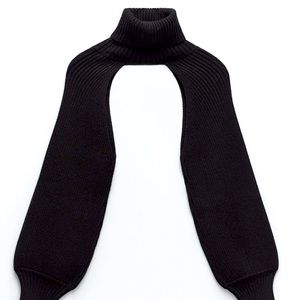 Knit arm warmers. Turtle neck style